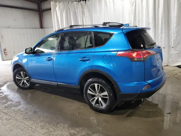 JTMRFREV7HJ714275 2017 TOYOTA RAV 4 - Image 2