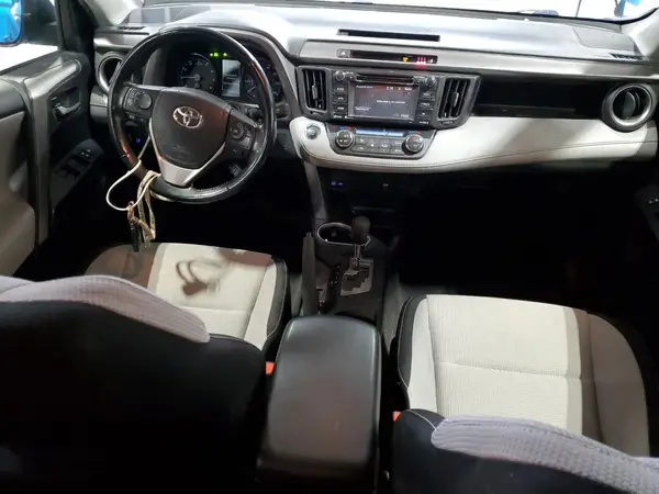 JTMRFREV7HJ714275 2017 TOYOTA RAV 4 - Image 8