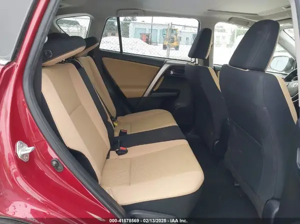 JTMRFREV7JD222933 2018 TOYOTA RAV 4 - Image 8
