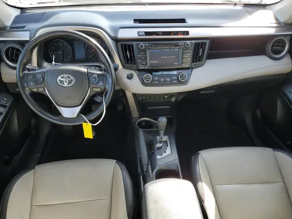 JTMRFREV7JD229705 2018 TOYOTA RAV 4 - Image 8