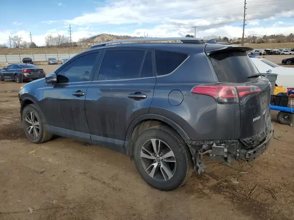 JTMRFREV7JD240218 2018 TOYOTA RAV 4 - Image 2