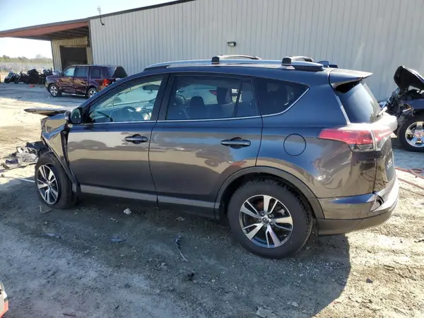JTMRFREV7JJ225848 2018 TOYOTA RAV 4 - Image 2