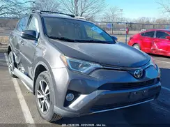 JTMRFREV7JJ240401 2018 TOYOTA RAV 4