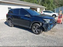 JTMRFREV7JJ257277 2018 TOYOTA RAV 4