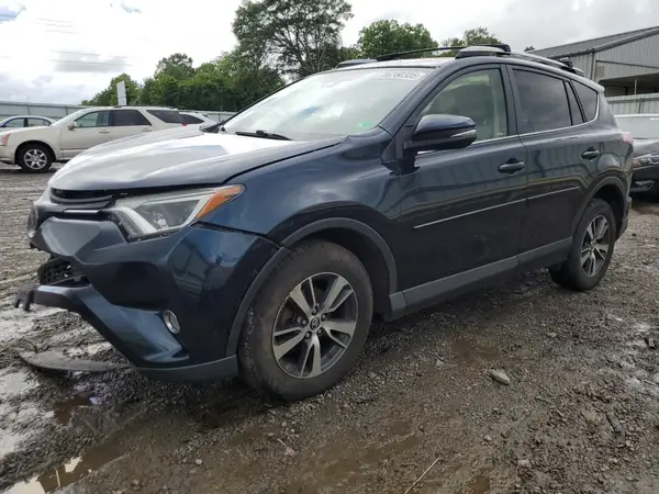 JTMRFREV7JJ723774 2018 TOYOTA RAV 4 - Image 1