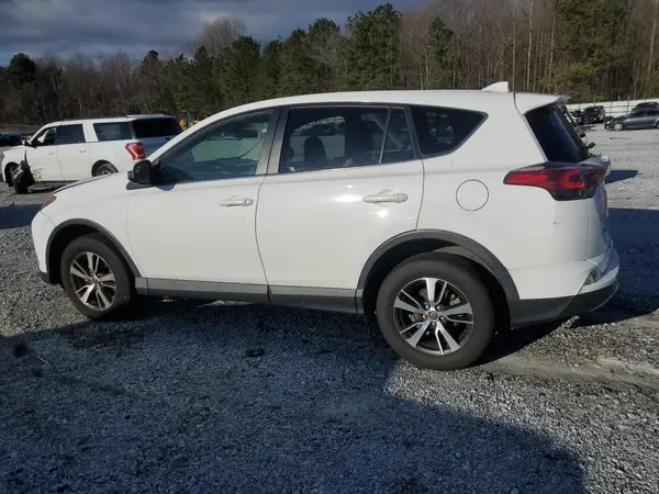 JTMRFREV7JJ748190 2018 TOYOTA RAV 4 - Image 2