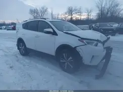 JTMRFREV8GD184444 2016 TOYOTA RAV 4