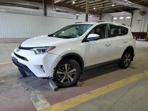 JTMRFREV8GD191572 2016 TOYOTA RAV 4 - Image 1