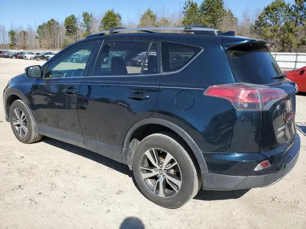 JTMRFREV8HD206511 2017 TOYOTA RAV 4 - Image 2