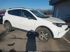 JTMRFREV8HD208338 2017 TOYOTA RAV 4