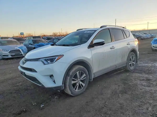 JTMRFREV8HD218366 2017 TOYOTA RAV 4 - Image 1