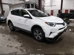 JTMRFREV8HJ118706 2017 TOYOTA RAV 4