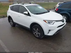JTMRFREV8HJ120455 2017 TOYOTA RAV 4