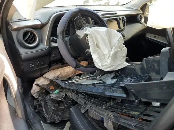 JTMRFREV8HJ129074 2017 TOYOTA RAV 4 - Image 8