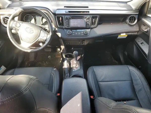 JTMRFREV8HJ131035 2017 TOYOTA RAV 4 - Image 8