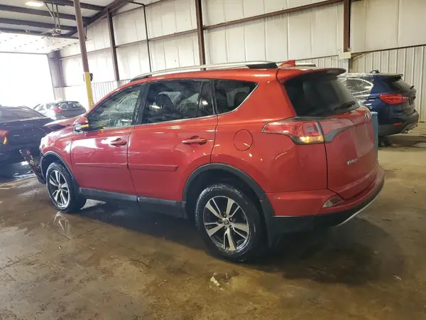 JTMRFREV8HJ160938 2017 TOYOTA RAV 4 - Image 2
