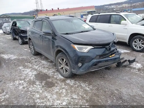 JTMRFREV8JD240826 2018 TOYOTA RAV 4 - Image 1