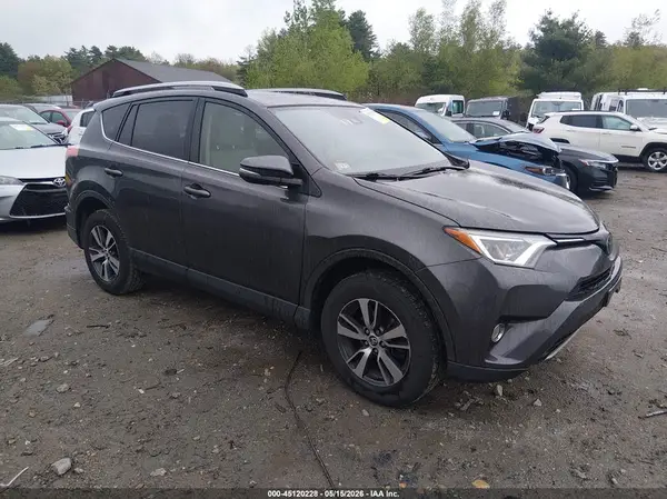 JTMRFREV8JJ182413 2018 TOYOTA RAV 4 - Image 1