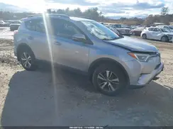 JTMRFREV8JJ236731 2018 TOYOTA RAV 4