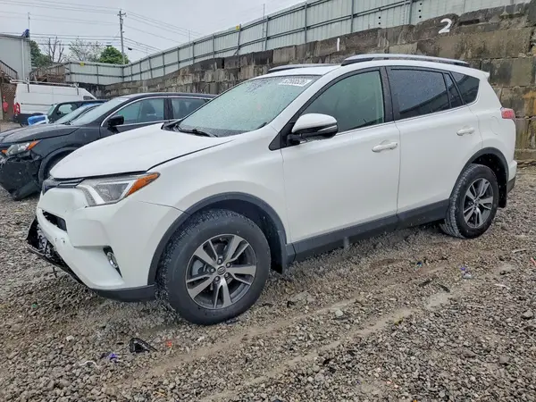 JTMRFREV8JJ244845 2018 TOYOTA RAV 4 - Image 1