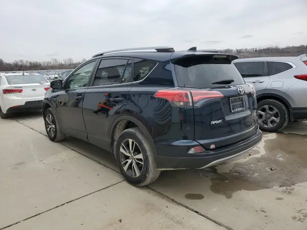 JTMRFREV8JJ246207 2018 TOYOTA RAV 4 - Image 2