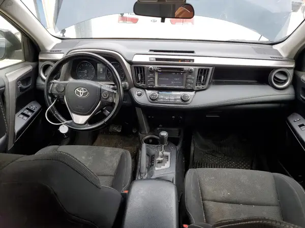 JTMRFREV8JJ246207 2018 TOYOTA RAV 4 - Image 8