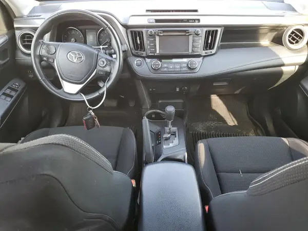 JTMRFREV8JJ260897 2018 TOYOTA RAV 4 - Image 8