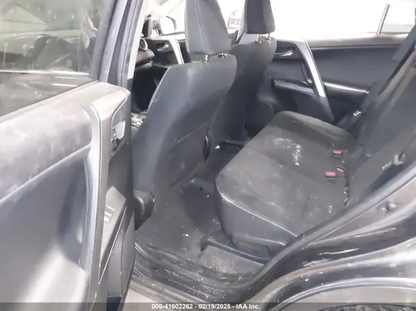 JTMRFREV8JJ720026 2018 TOYOTA RAV 4 - Image 8