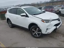 JTMRFREV8JJ727316 2018 TOYOTA RAV 4