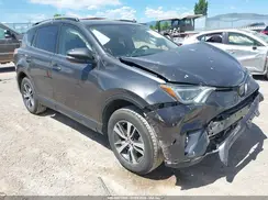 JTMRFREV8JJ728031 2018 TOYOTA RAV 4