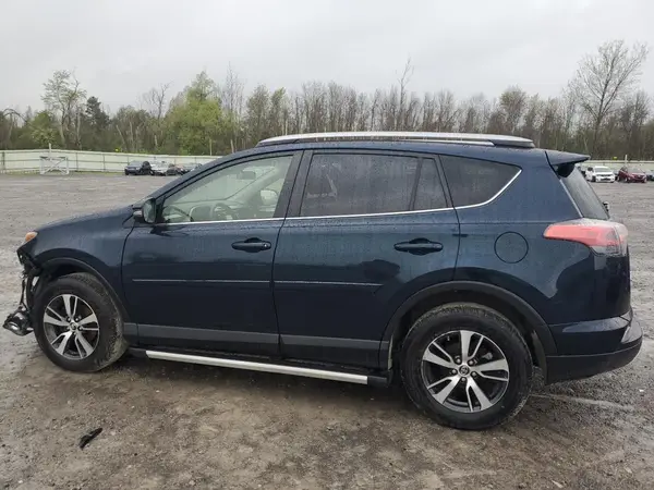 JTMRFREV8JJ745430 2018 TOYOTA RAV 4 - Image 2