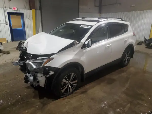 JTMRFREV8JJ747789 2018 TOYOTA RAV 4 - Image 1