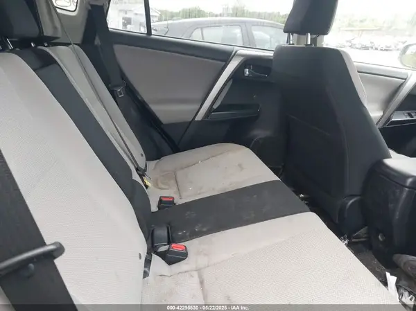 JTMRFREV9GD186218 2016 TOYOTA RAV 4 - Image 8