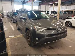 JTMRFREV9GJ068851 2016 TOYOTA RAV 4