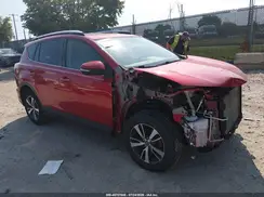 JTMRFREV9GJ096004 2016 TOYOTA RAV 4