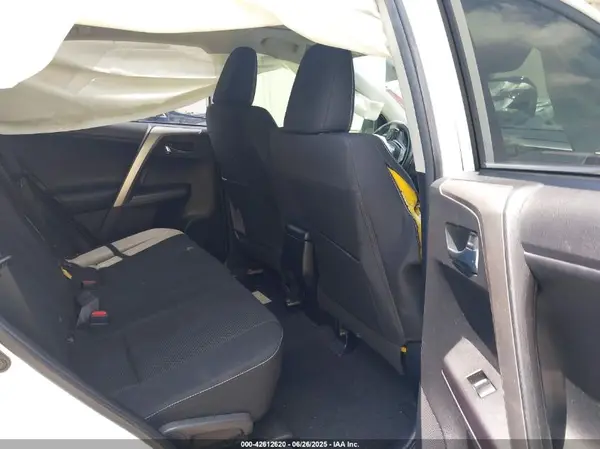 JTMRFREV9HD212771 2017 TOYOTA RAV 4 - Image 8