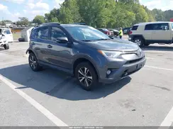 JTMRFREV9HJ120285 2017 TOYOTA RAV 4