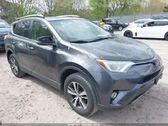 JTMRFREV9HJ121338 2017 TOYOTA RAV 4