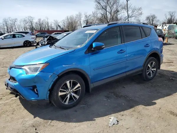 JTMRFREV9HJ123431 2017 TOYOTA RAV 4 - Image 1