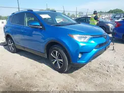 JTMRFREV9HJ141721 2017 TOYOTA RAV 4