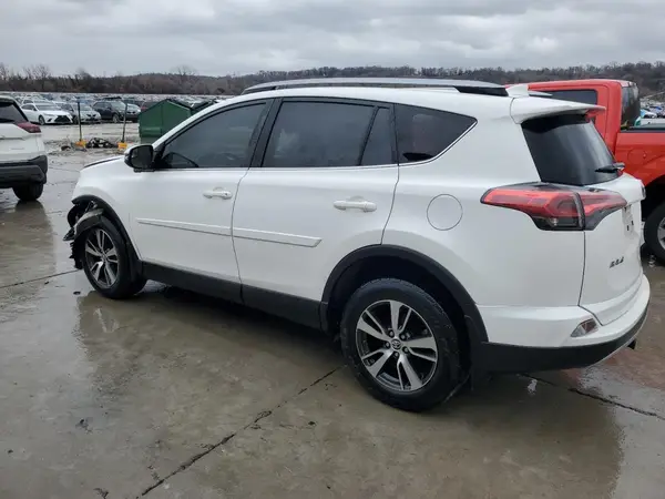 JTMRFREV9HJ707750 2017 TOYOTA RAV 4 - Image 2