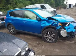 JTMRFREV9HJ715976 2017 TOYOTA RAV 4