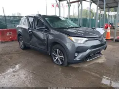 JTMRFREV9JD227700 2018 TOYOTA RAV 4