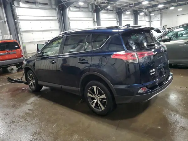 JTMRFREV9JD240656 2018 TOYOTA RAV 4 - Image 2