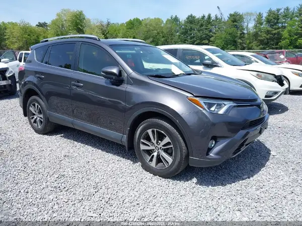 JTMRFREV9JJ188897 2018 TOYOTA RAV 4 - Image 1