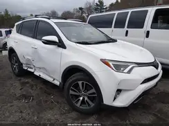 JTMRFREV9JJ190522 2018 TOYOTA RAV 4