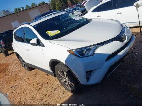 JTMRFREV9JJ203012 2018 TOYOTA RAV 4 - Image 1