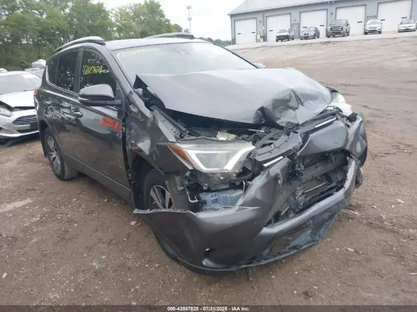 JTMRFREV9JJ231084 2018 TOYOTA RAV 4 - Image 1