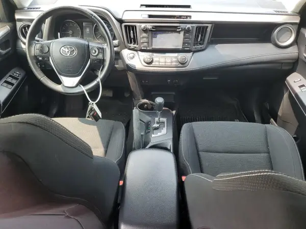 JTMRFREV9JJ237256 2018 TOYOTA RAV 4 - Image 8
