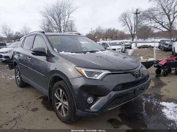 JTMRFREV9JJ719029 2018 TOYOTA RAV 4 - Image 1